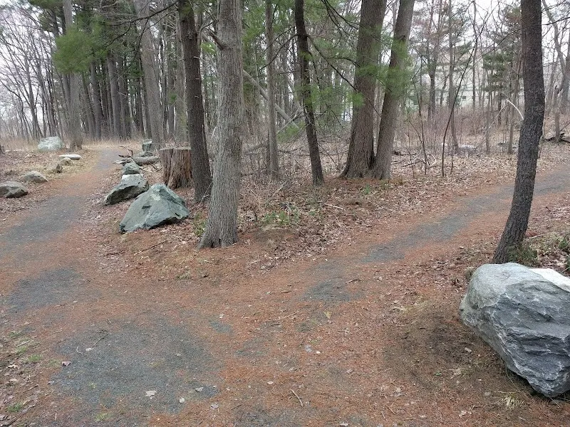 Aberjona Nature Trail hiking area in Winchester, MA