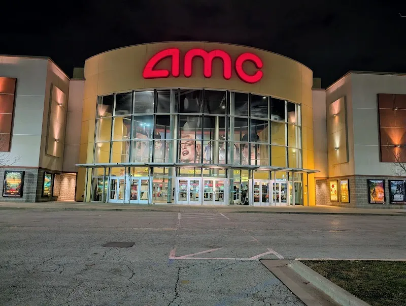 AMC Castleton Square 14 movie theater in Castleton, IN
