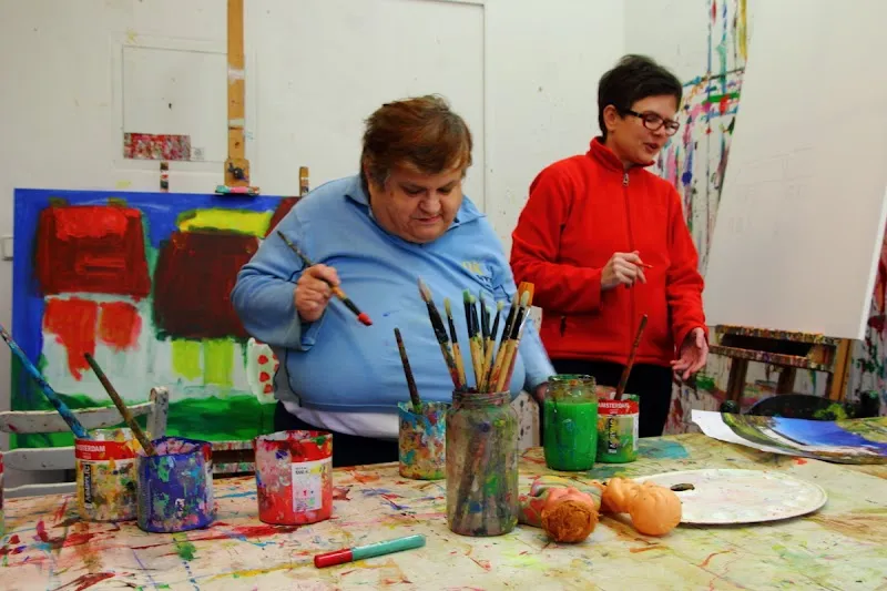 ATELIÉR RADOSTNÉ TVORBY art studio in Holešovice, CZ