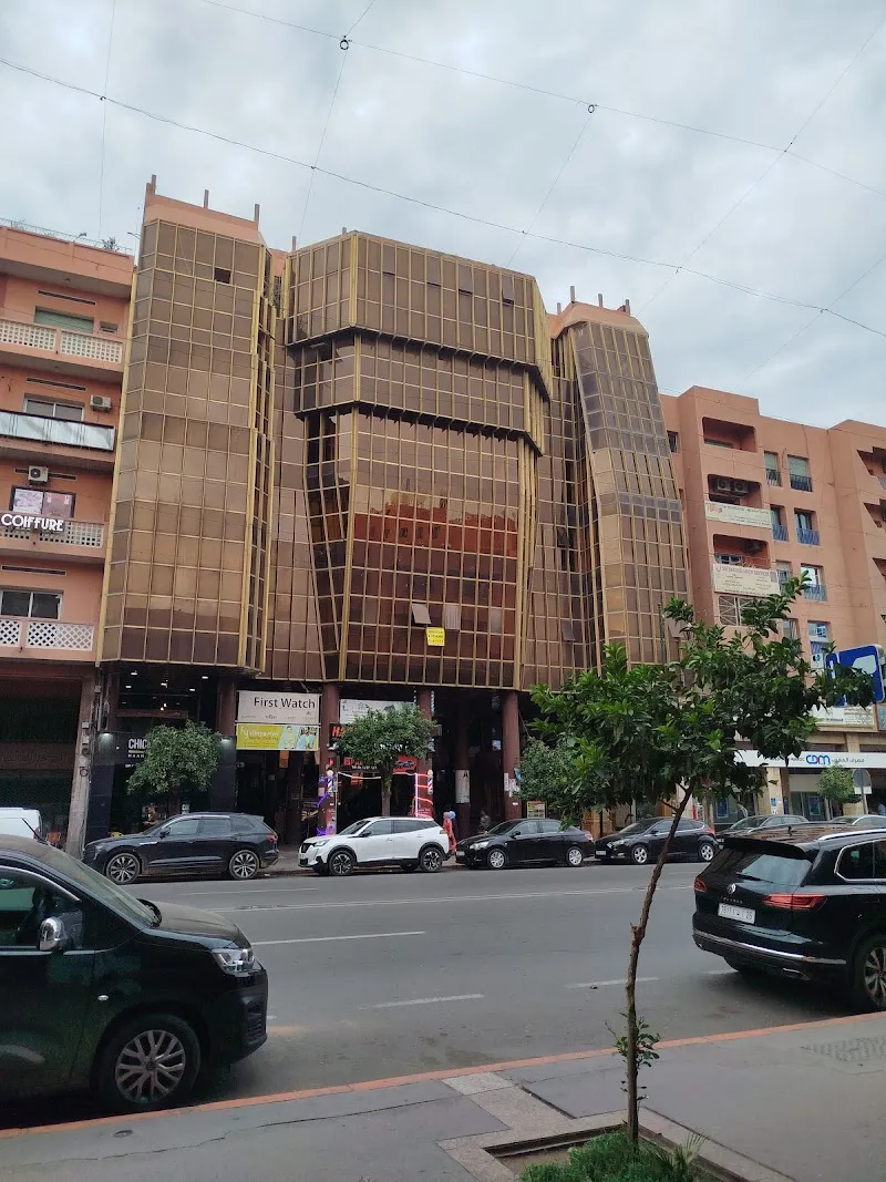 Avenue Mohamed V Street Market attraction in Gueliz, MS