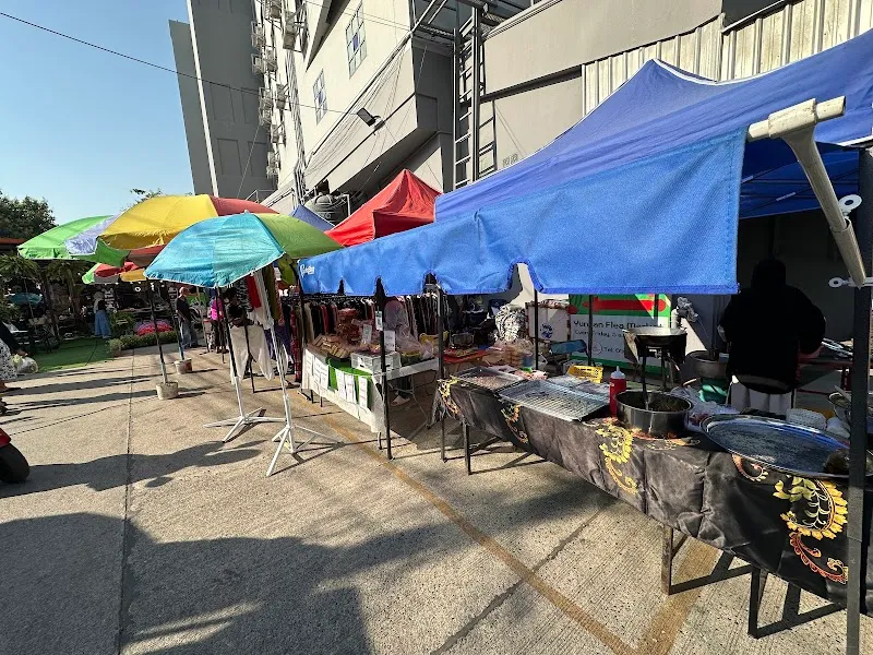 Baan Haw Fresh Market attraction in Baan Haw, CM