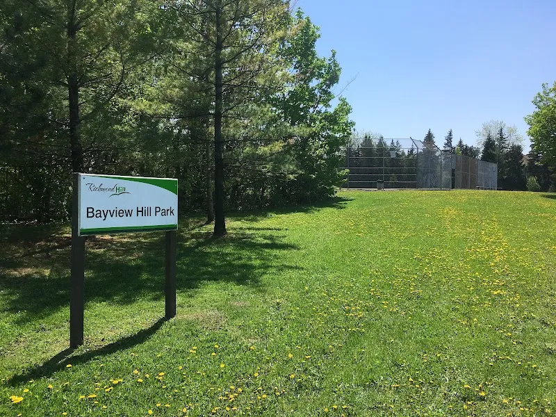 Bayview Hill Park park in Aurora, ON