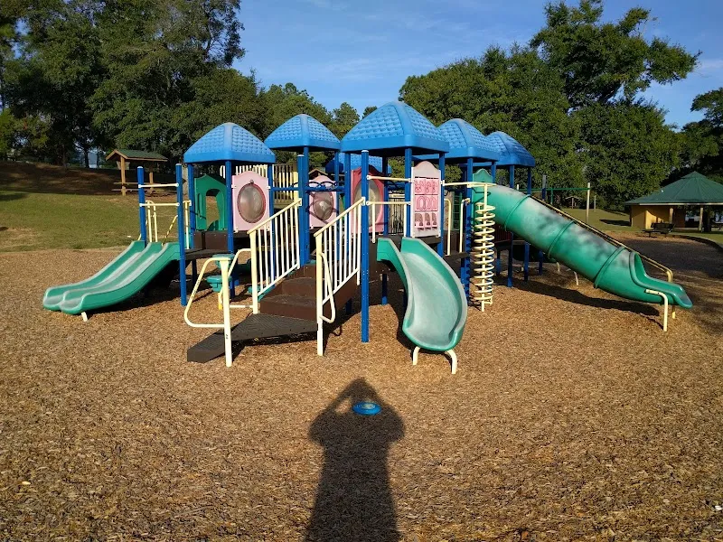 Bayview Park park in Pensacola, FL