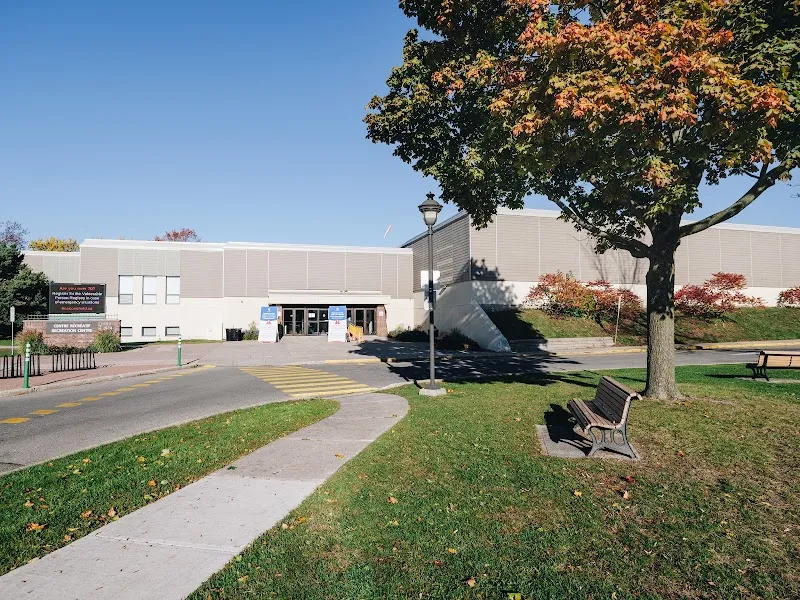 Beaconsfield Recreation Centre sports activity location in Beaconsfield, QC