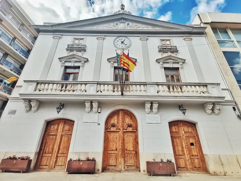 Biblioteca Casa de Cultura Torrent library in Torrent, V