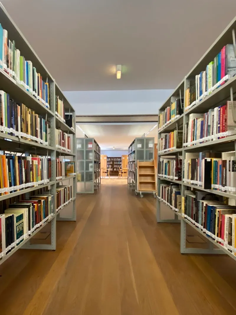 Biblioteca Municipal Almeida Garrett library in Porto, PRT