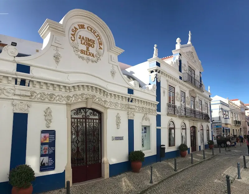 Biblioteca Municipal da Ericeira - Casa de Cultura Jaime Lobo e Silva library in Ericeira, Mafra