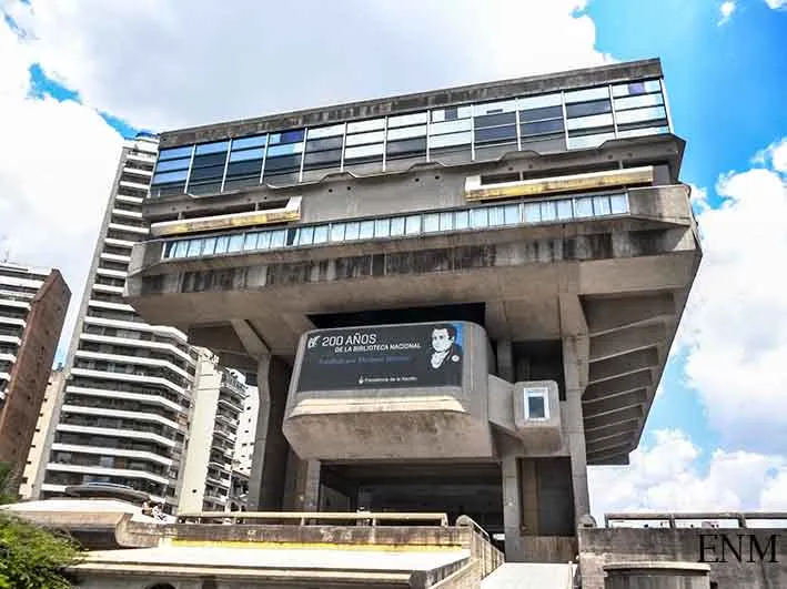Biblioteca Nacional Mariano Moreno library in Flores, BA