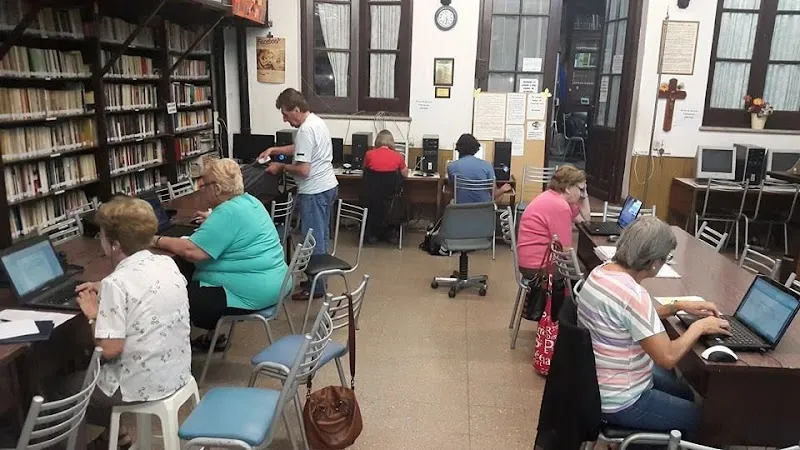 Biblioteca Popular Agustín Álvarez library in Palermo, BA
