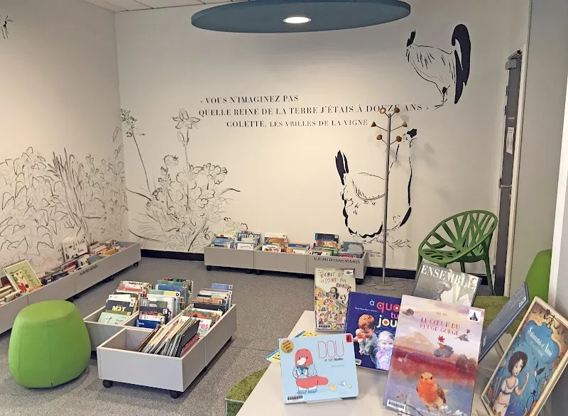 Bibliothèque Municipale de Neuilly library in Neuilly-sur-Seine, IDF