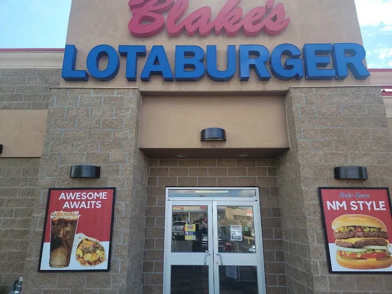 Blake's Lotaburger Burgers in Paradise Hills, NM