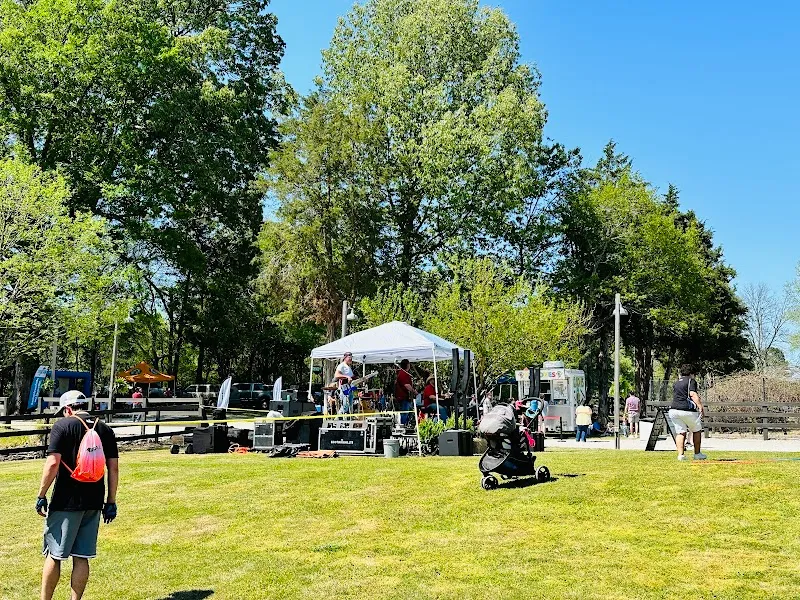 Bobby Lanier Farm Park city park in Germantown, TN