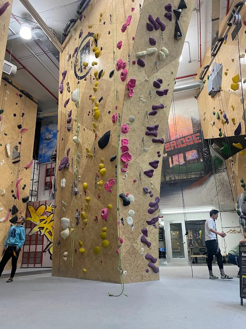Brooklyn Boulders Queensbridge coworking space in New York City, NY