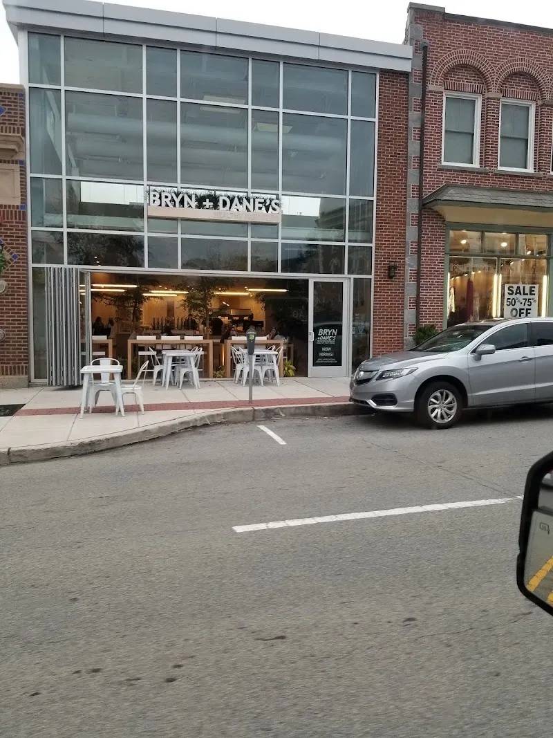 Bryn Mawr Village shopping mall in Bryn Mawr, PA