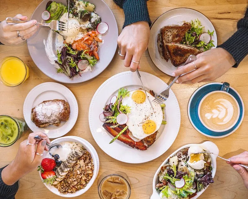 Café Coin des Délices Coffee & Tea in Blainville, QC