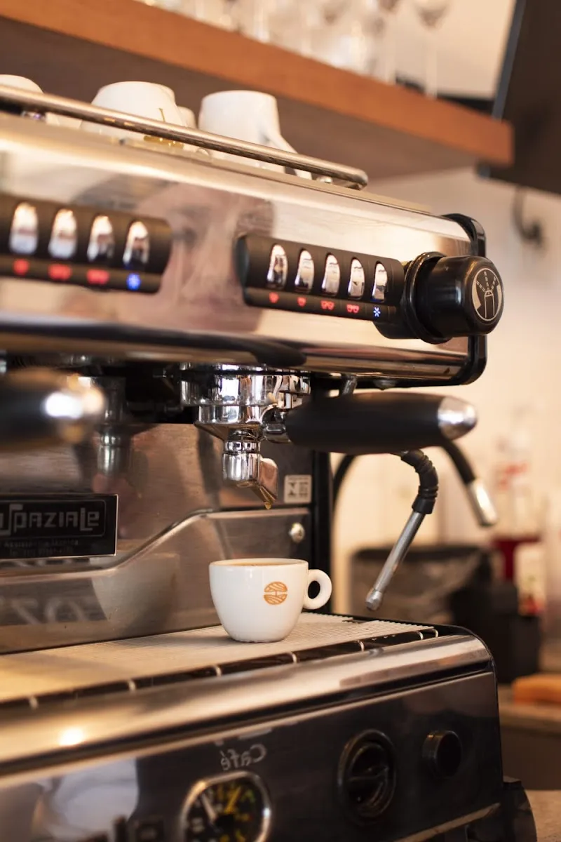 Café com Leite Cafes in Cotia, SP