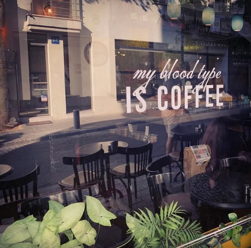 Café Xenia restaurant in Neve Tzedek, TA