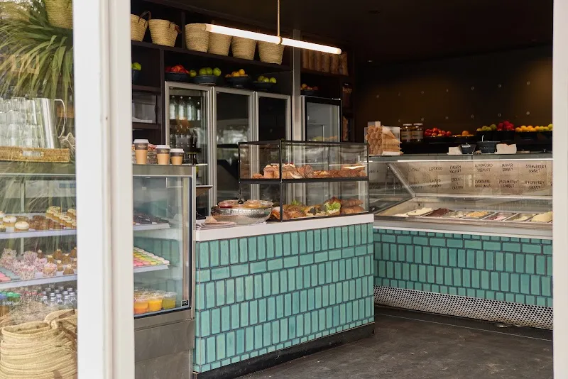 Caffe Massimo Cafes in Takapuna, AKL