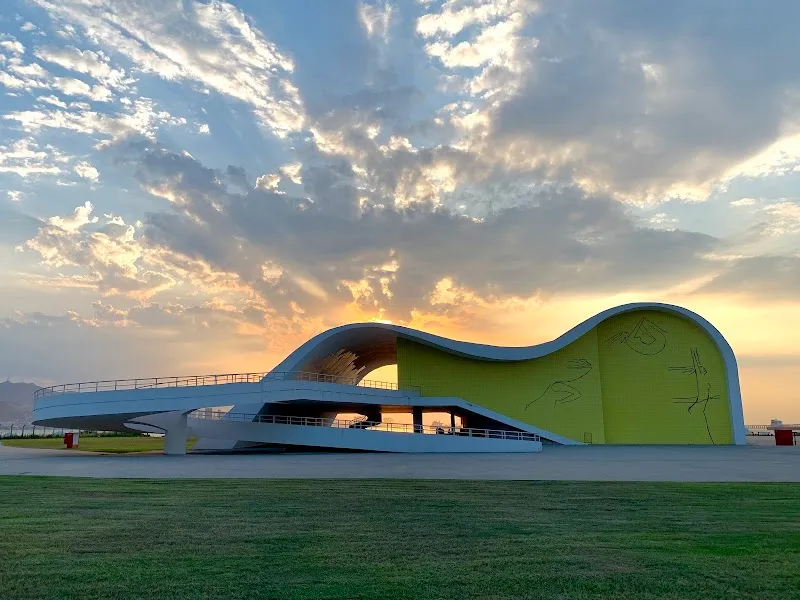 Caminho Niemeyer museum in Niterói, RJ