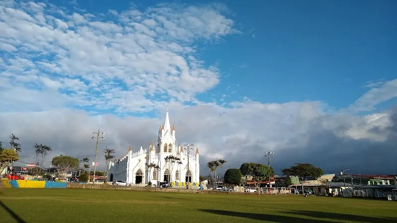 Cancha de Fútbol Municipal sports in San Isidro de Heredia, HD
