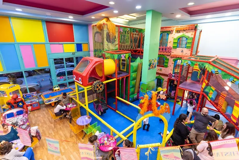 Captain Hook Παιδότοπος Καλλιθέα amusement center in Kallithea, AT