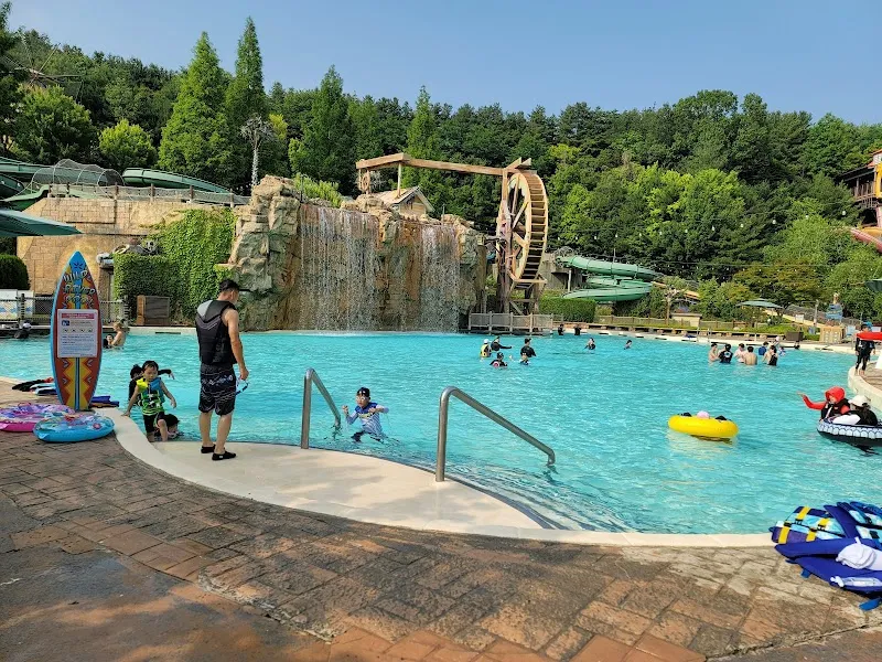 Caribbean Bay water park in Yongin, GG