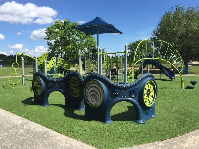 Centennial Park city park in Pearland, TX