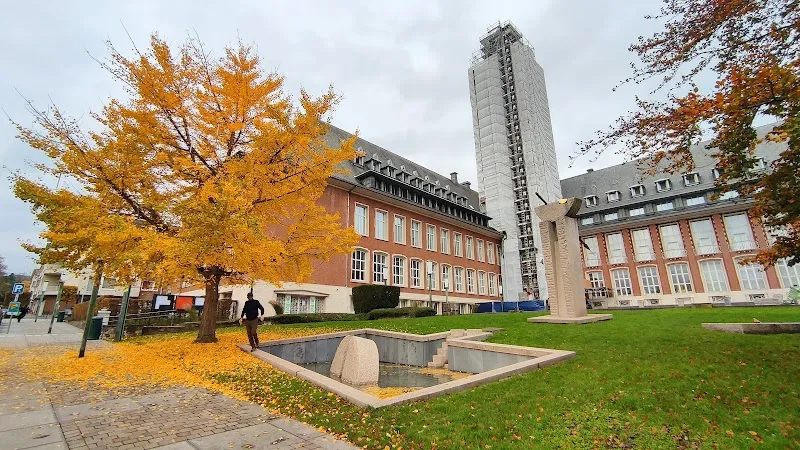 Central Library library in Woluwe-Saint-Pierre, BRU