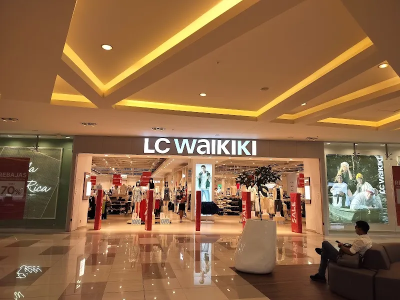 Centro Comercial Alajuela entertainment in Alajuela, AJ