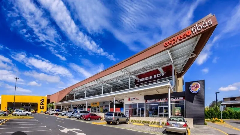Centro Comercial Expreso Tibás shopping mall in Tibás, SJ