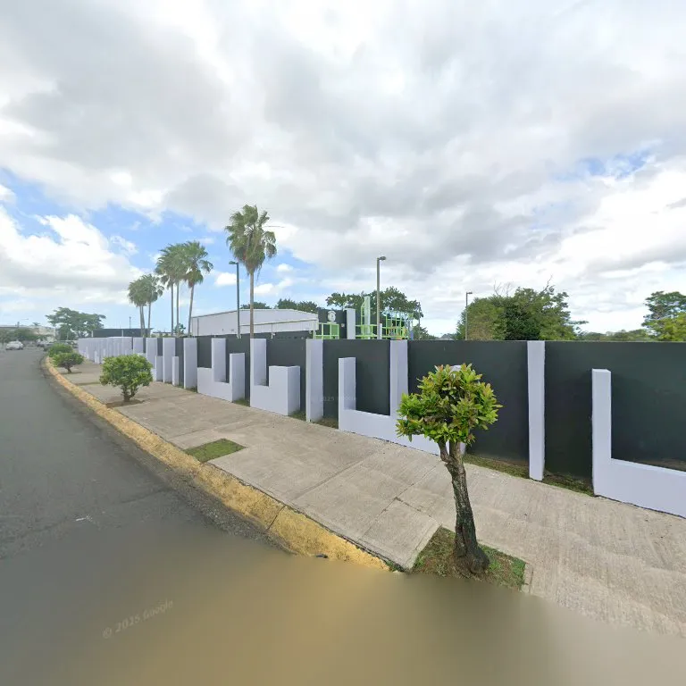 Centro de Recreo y Deportes Bayamón recreation center in Bayamón, PR