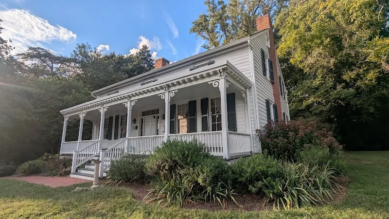 Cherry Hill Farmhouse tourist attraction in Falls Church, VA