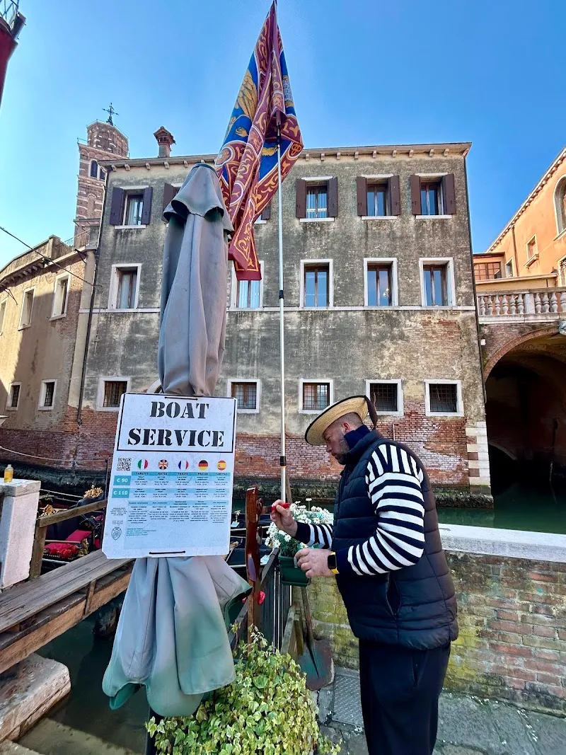Christian's relaxing gondola rides tourist attraction in Venice, VN