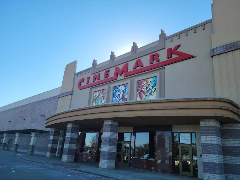 Cinemark Mansfield and XD movie theater in Mansfield, TX