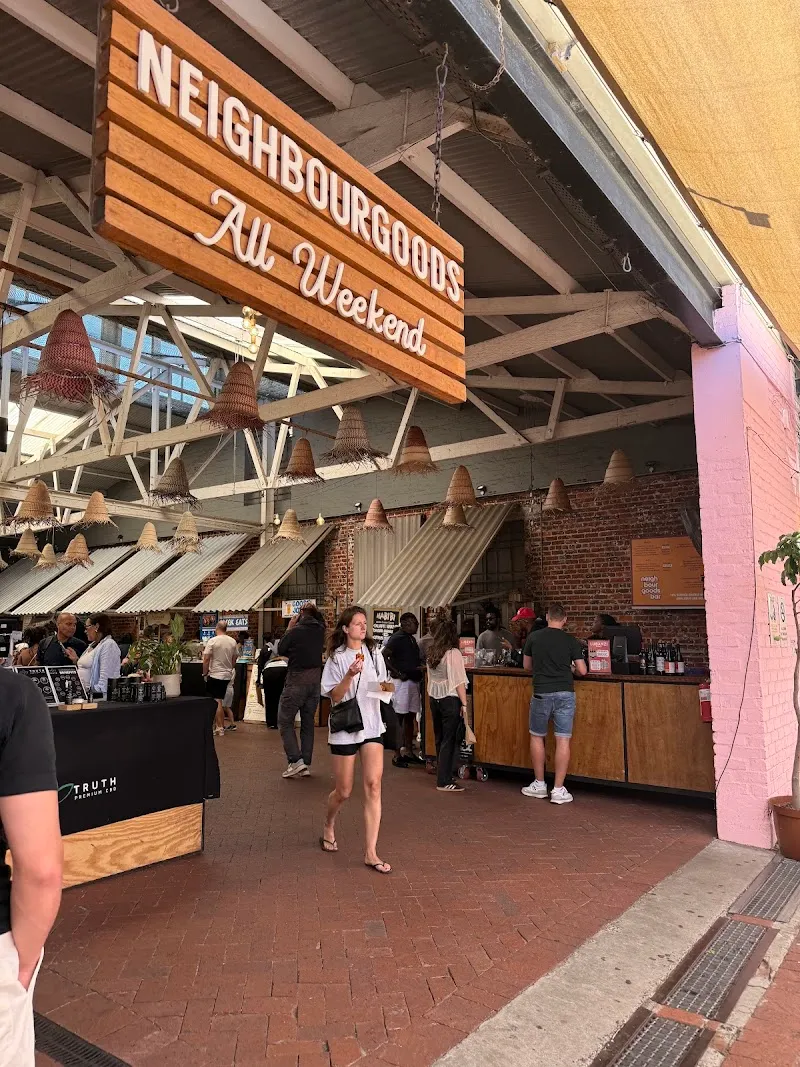 Common Ground Market cafe in Woodstock, WC