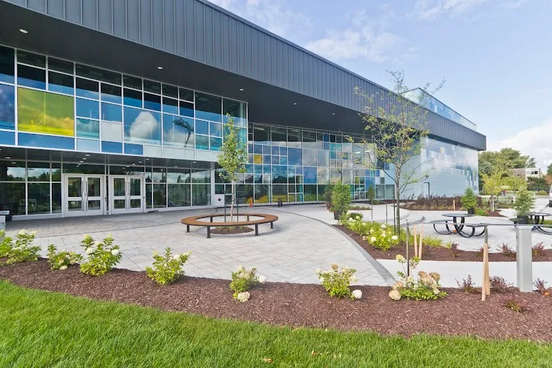 Complexe aquatique Laurie-Eve-Cormier sports complex in Longueuil, QC