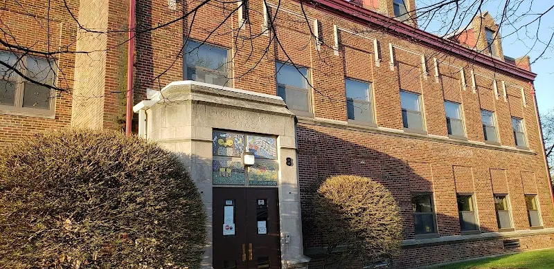 Congress Park School primary school in Brookfield, IL