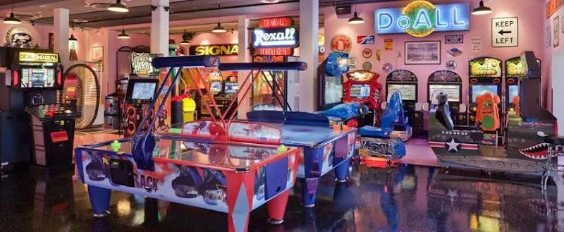 Corvette Diner Diners in Point Loma, CA