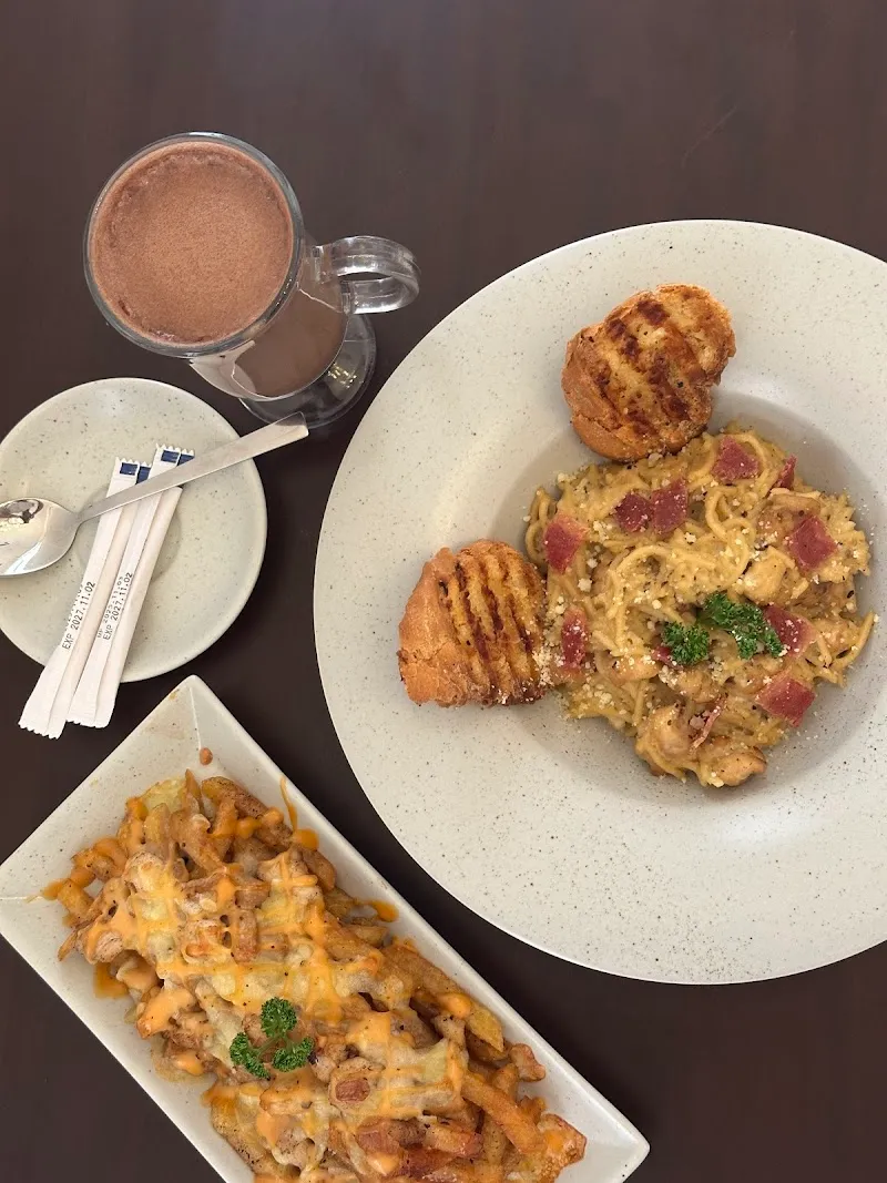 Cozy Cafe & Bakery cafe in Nugegoda, WP