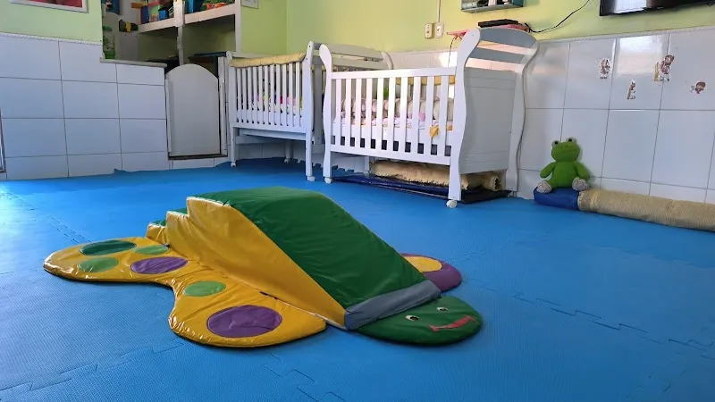 Creche e Centro Comunitário Sonho de Criança indoor play in Duque de Caxias, RJ
