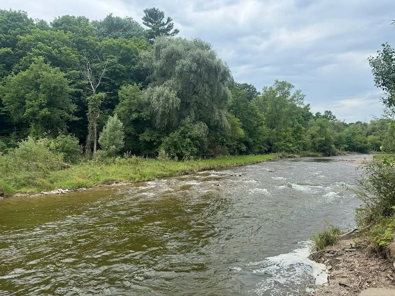 Credit River Trail System outdoor adventure in Streetsville, ON