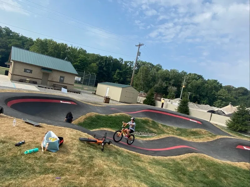 Creekside Park park in Oakmont, PA