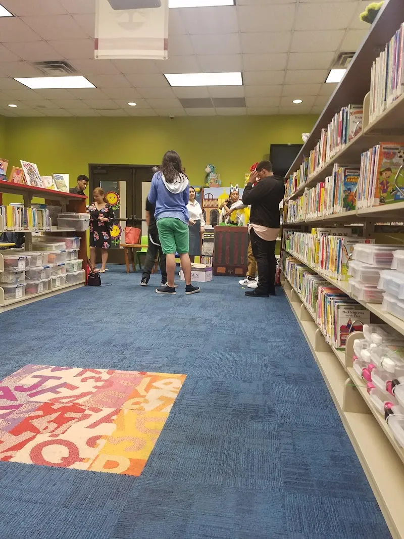 Crowley Public Library library in Crowley, TX