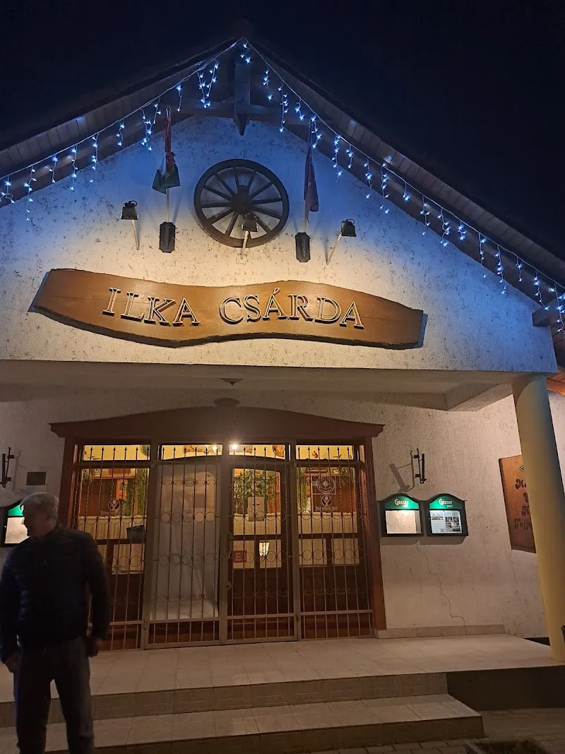 Családi Étterem Pilis restaurant in Pilis, Budapest