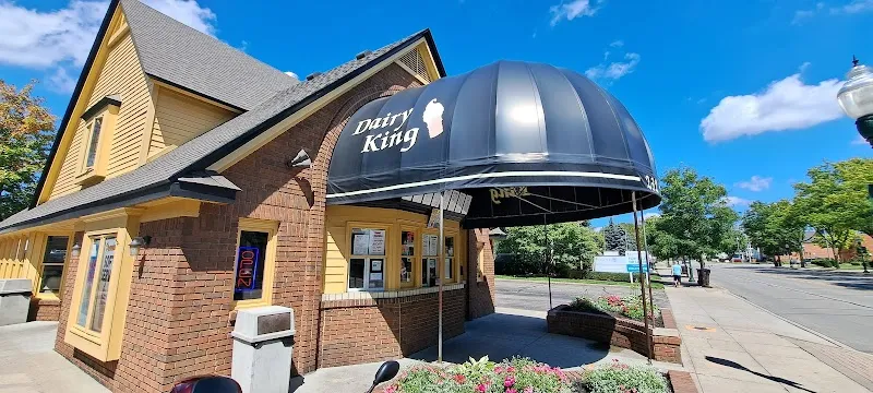 Dairy King Ice Cream & Frozen Yogurt in Plymouth, MI