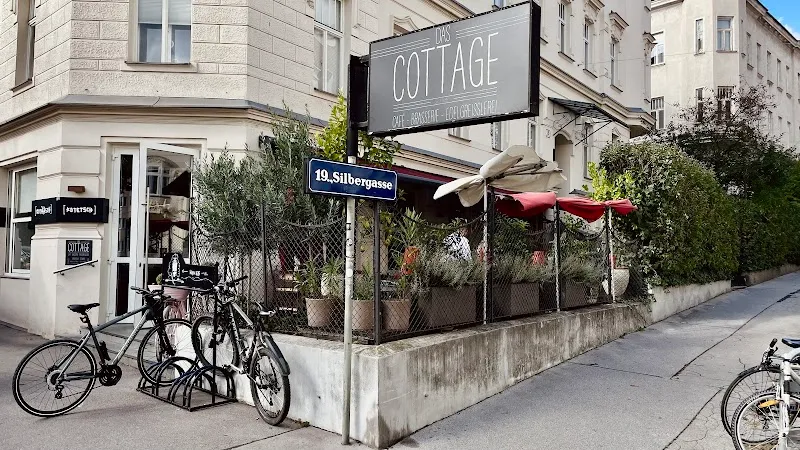 Das Cottage restaurant in Döbling, VIE