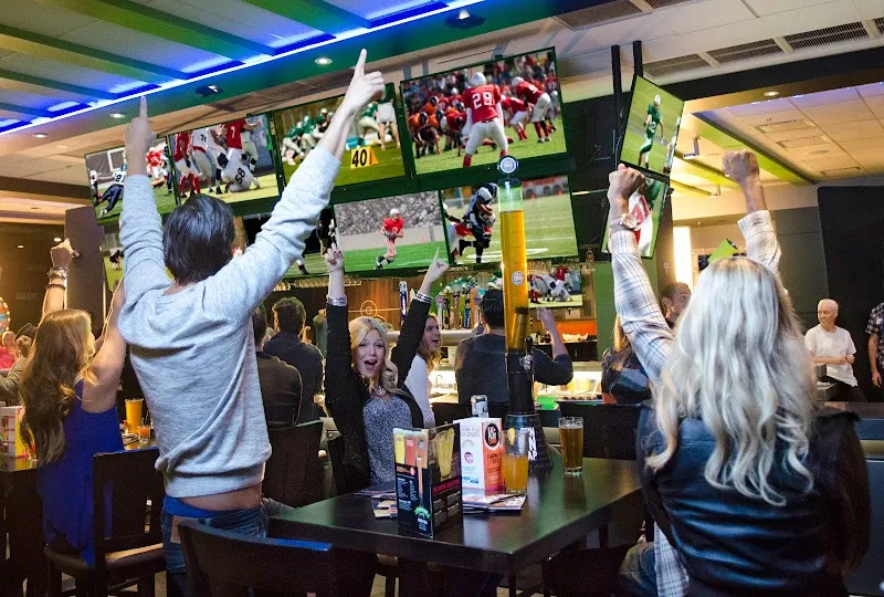 Dave & Buster's Pittsburgh - Homestead restaurant in Monroeville, PA