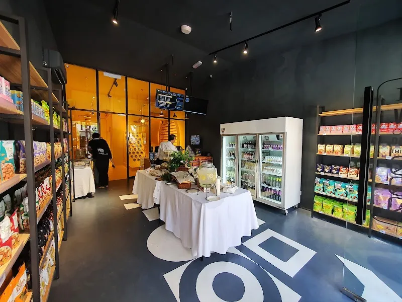 De'8000 cafe in Kepala Batas, Penang