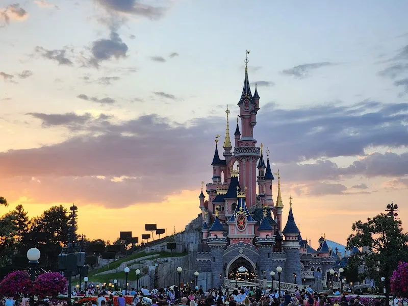 Disneyland Park amusement park in Disneyland Paris Area (Marne-la-Vallée), IDF