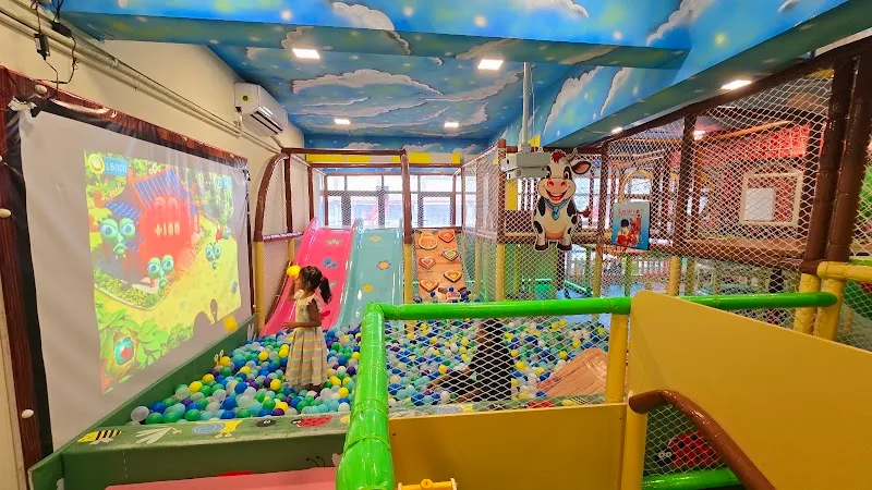 Dombivali Children's Play Zone indoor play in Dombivali, MH